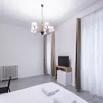 Elegante Quadrilocale Liberty In Zona Risorgimento * 밀라노