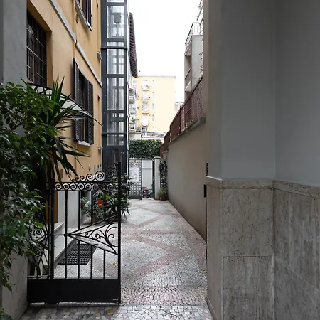 Elegante Quadrilocale Liberty In Zona Risorgimento